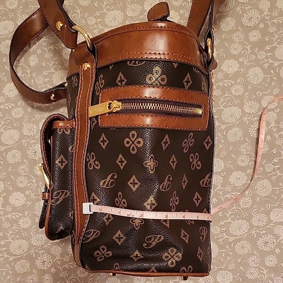Brown and Caramel Designer Shoulder Bag - Picture 9 of 14